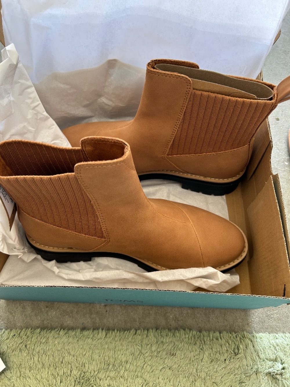 Tom’s women Cort boots
